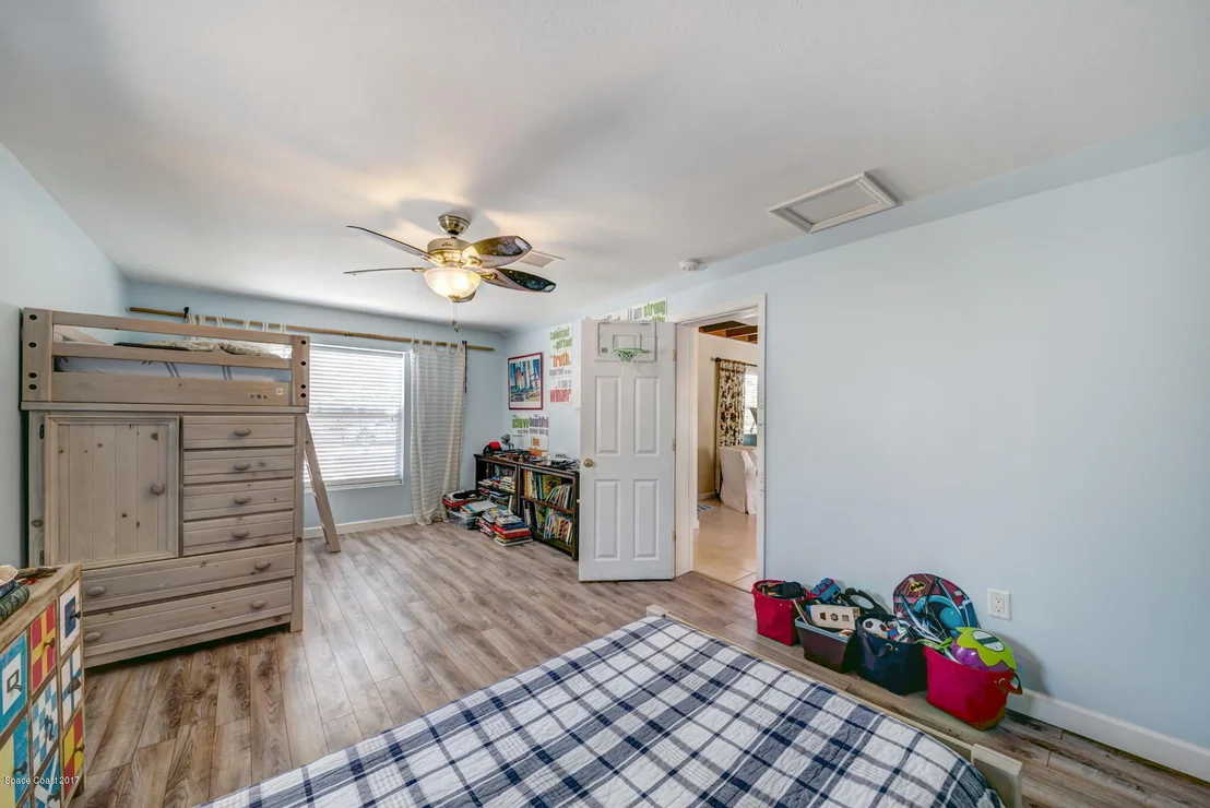 Photo of 113 Franklyn Avenue