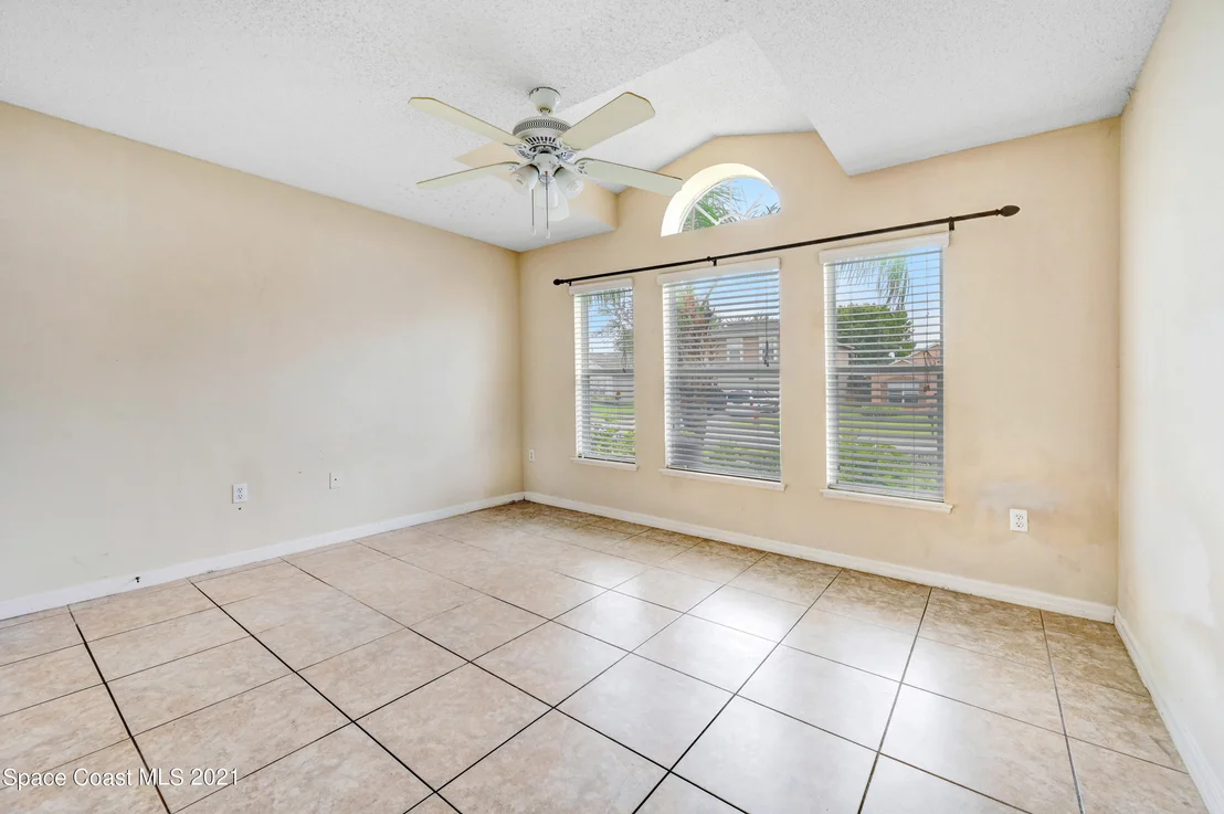 Photo of 1813 Sorento Circle