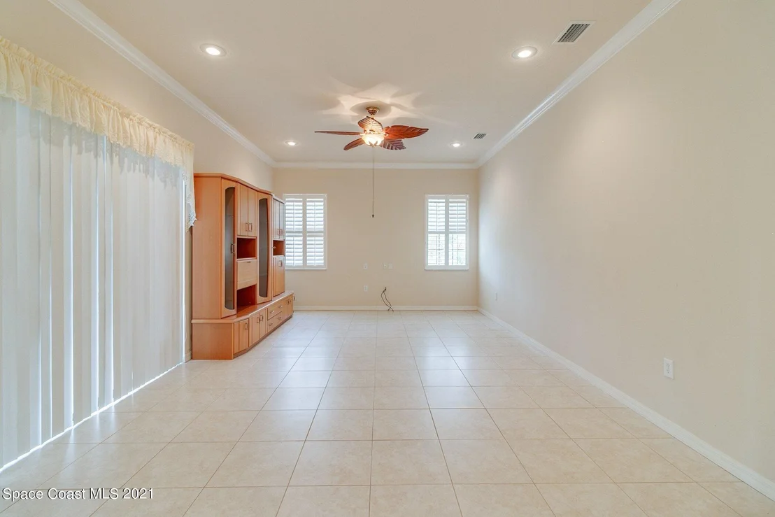 Photo of 2149 Windbrook Drive