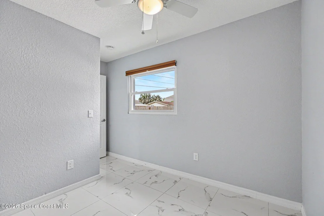 Photo of 3280 Ideal Avenue NE