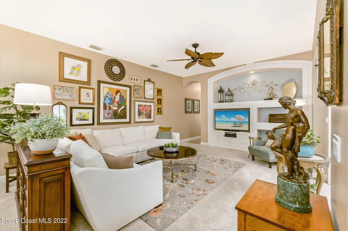 Photo of 3616 Peninsula Circle