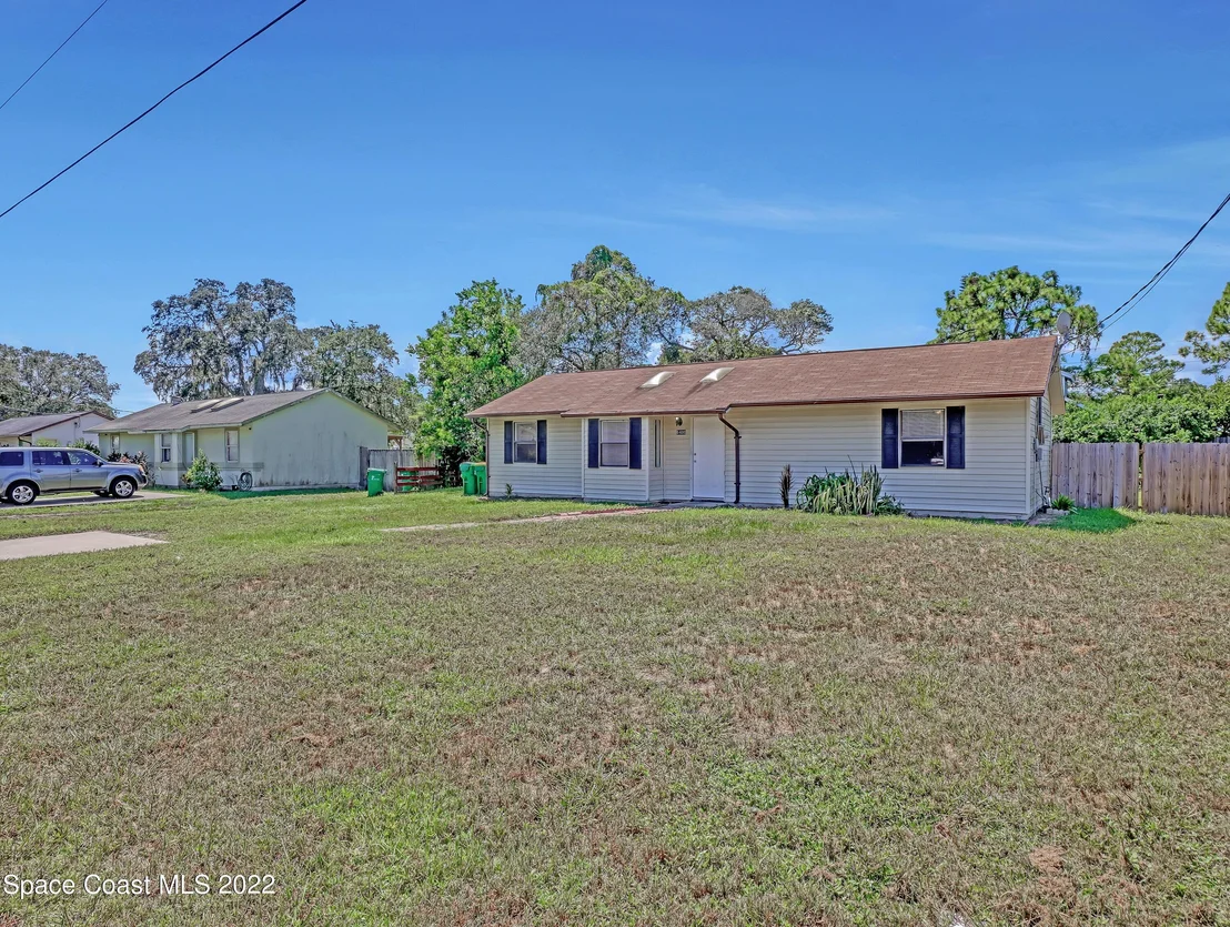 Photo of 6400 W Baker Circle