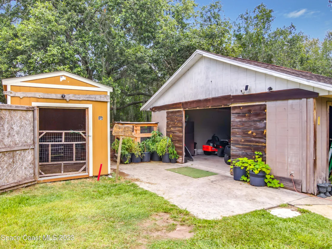 Photo of 9295 Concord Road