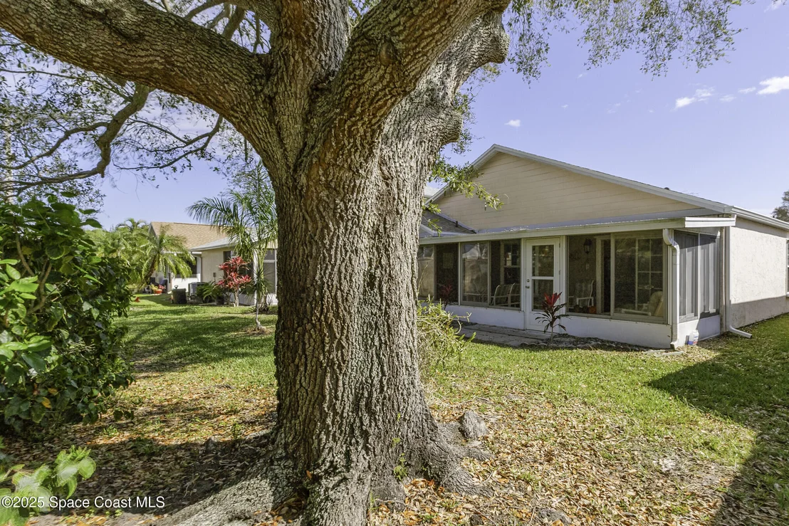 Photo of 912 S South Fork Circle