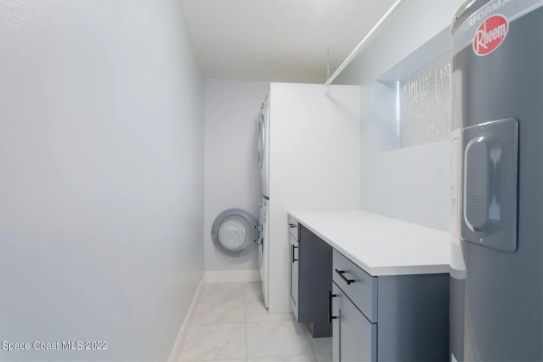 Photo of 323 Tulip Lane