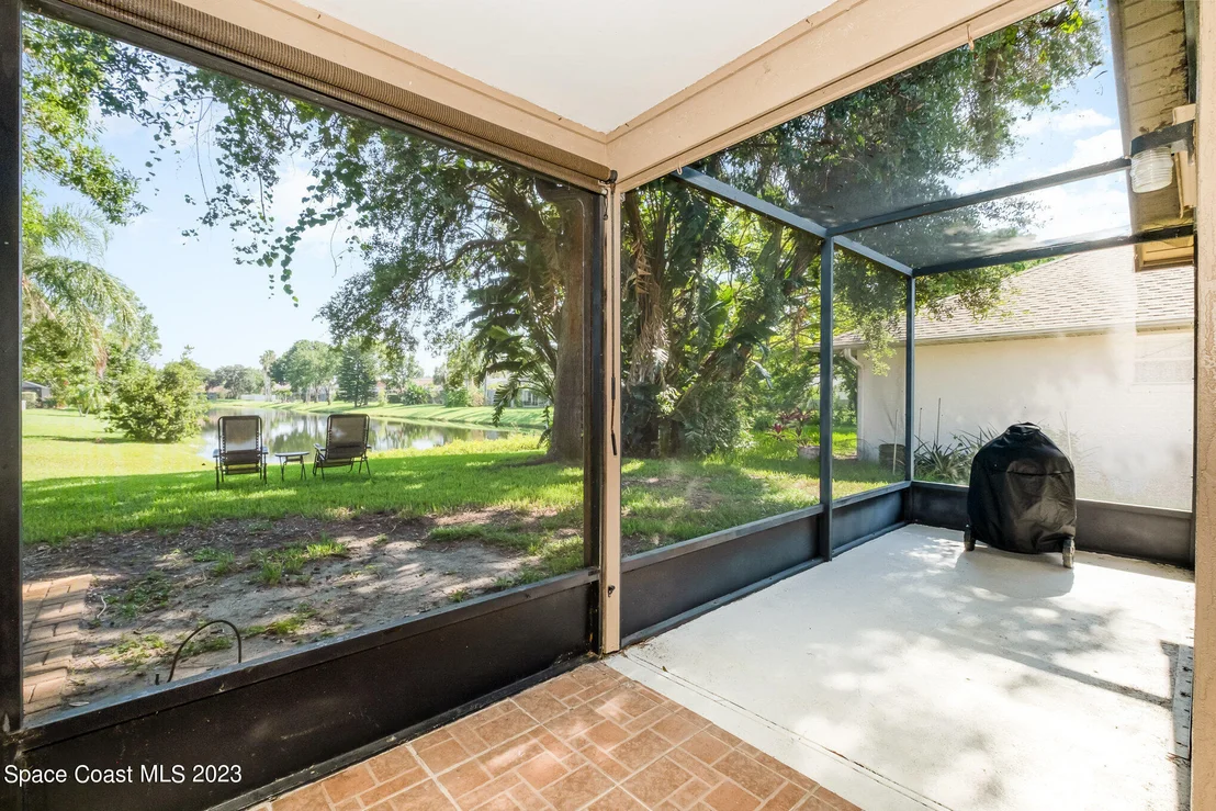 Photo of 938 Osprey Lane