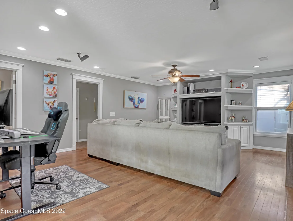 Photo of 1541 Clover Circle