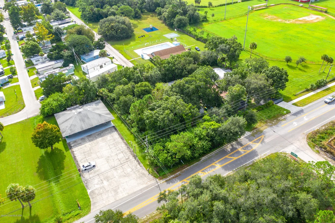 Photo of 00 Friday Road