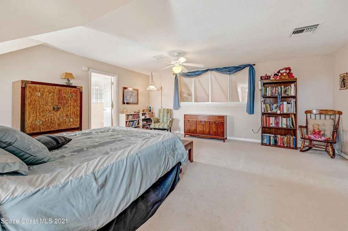 Photo of 2330 Stonebridge Drive