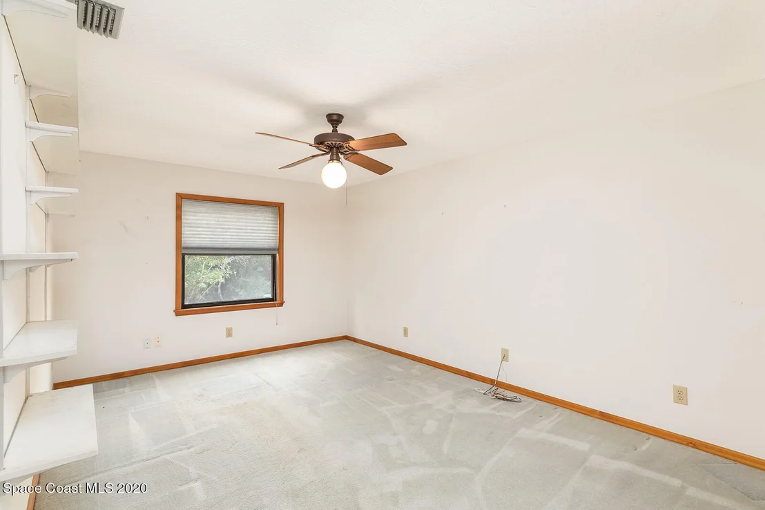 Photo of 2590 Coral Way