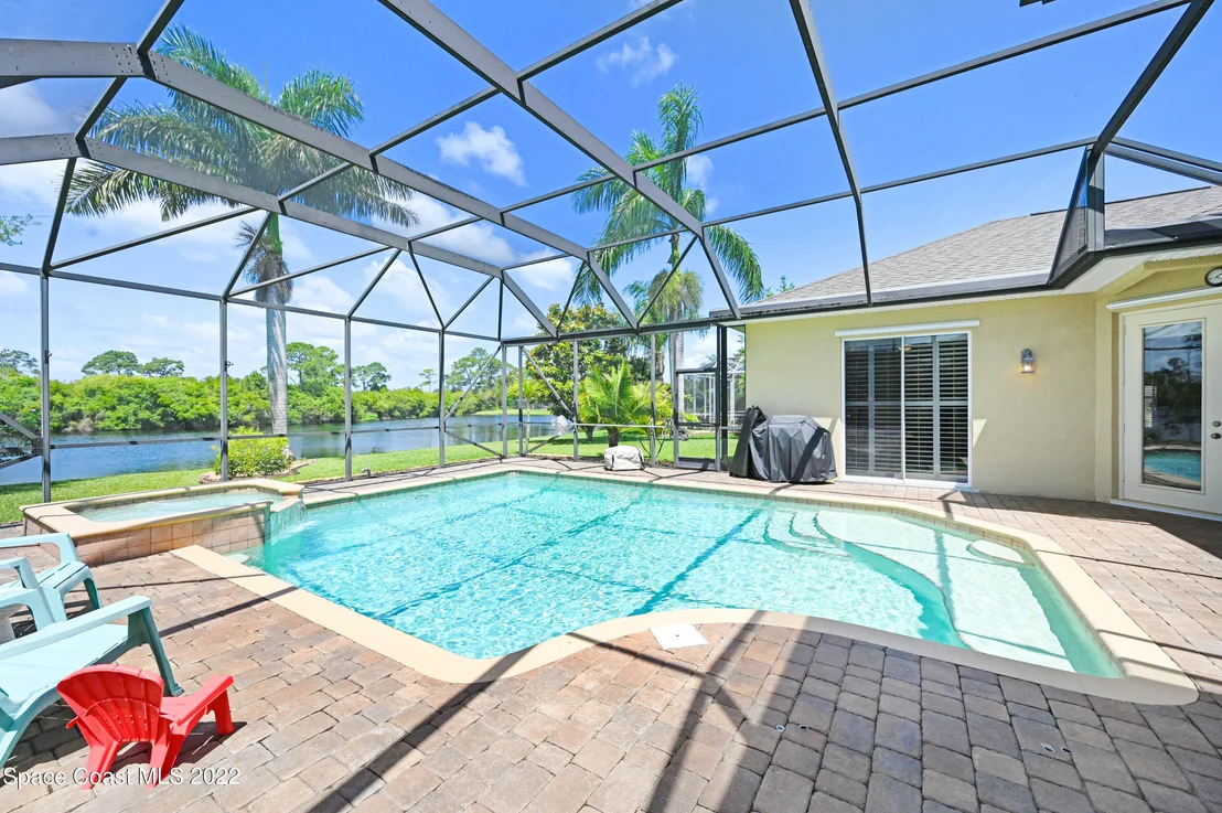 Photo of 3845 Waterford Drive
