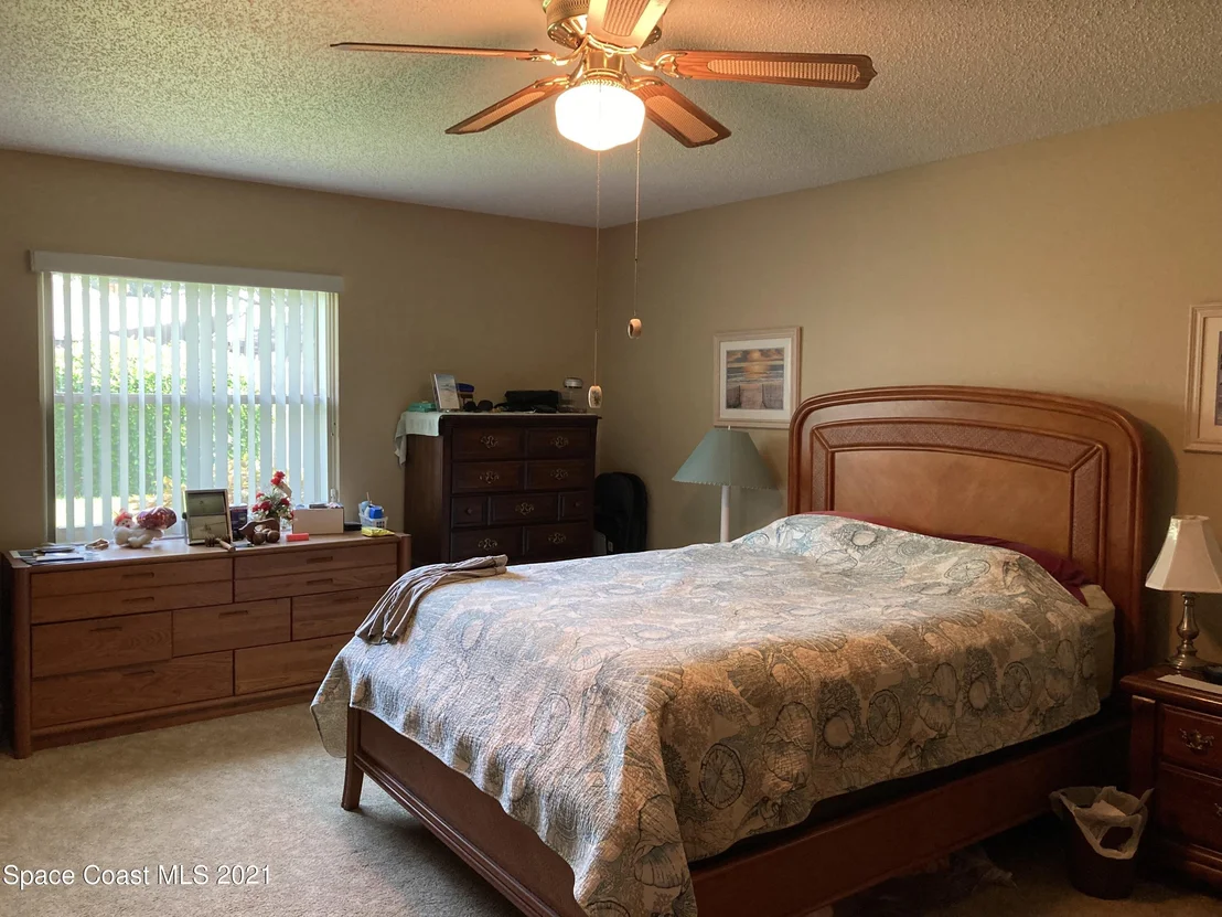 Photo of 842 Westport Drive