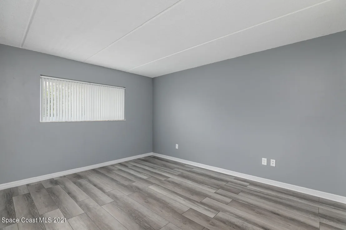 Photo of Unit 122 at 3001 Thrush Drive