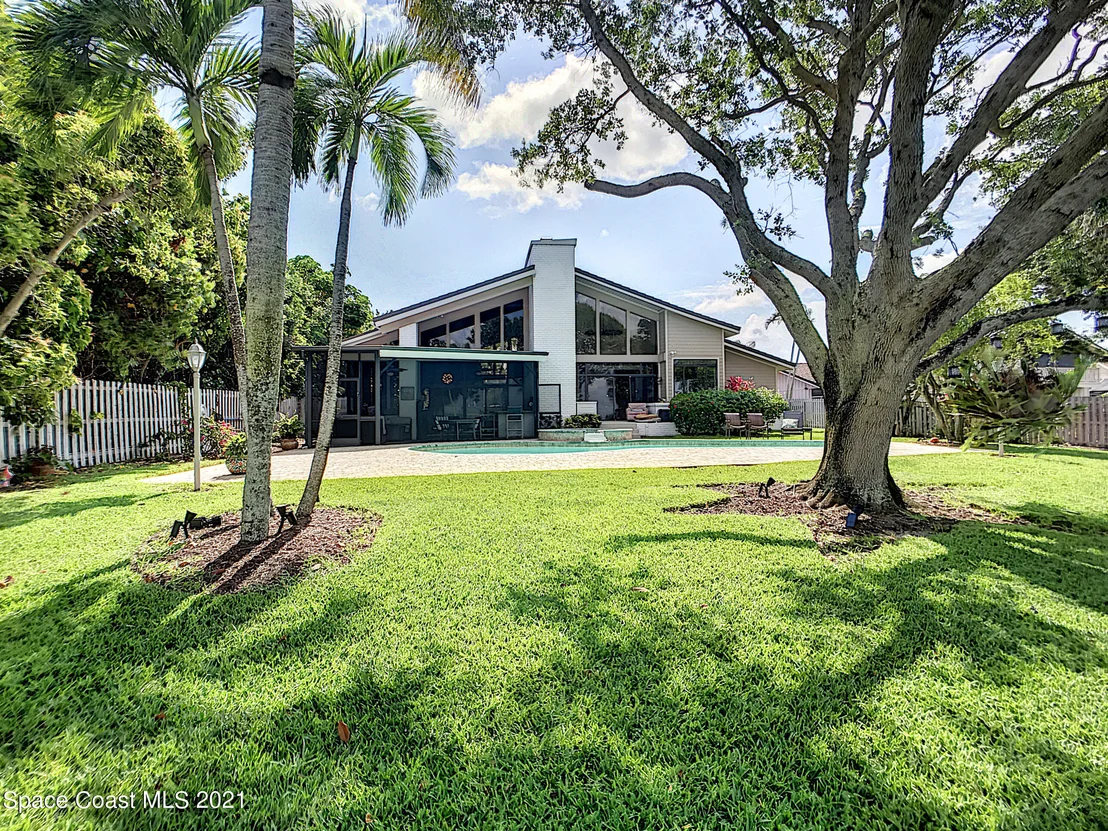 Photo of 242 River Walk Drive