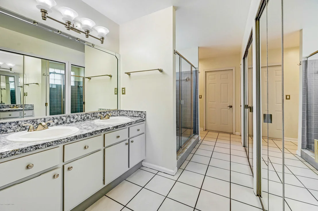 Photo of 1250 Walnut Grove Way