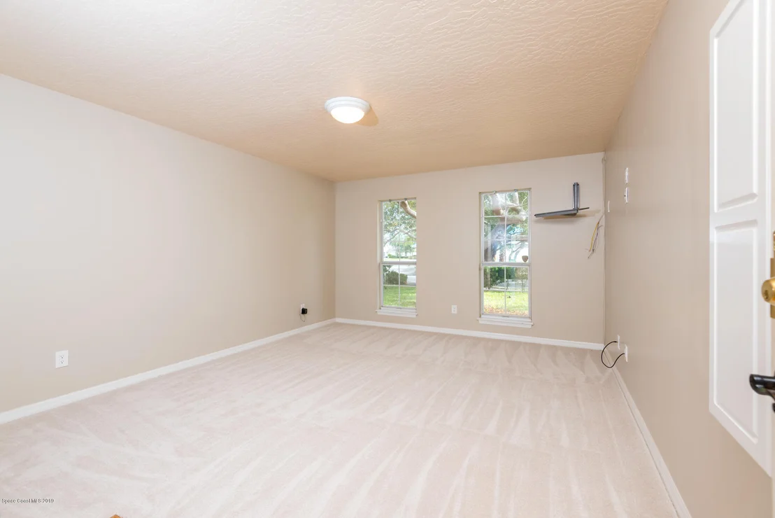Photo of 2260 Mockingbird Lane