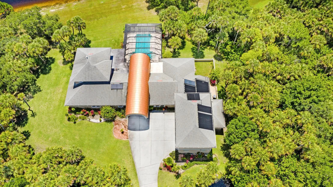 Photo of 5640 Willoughby Drive