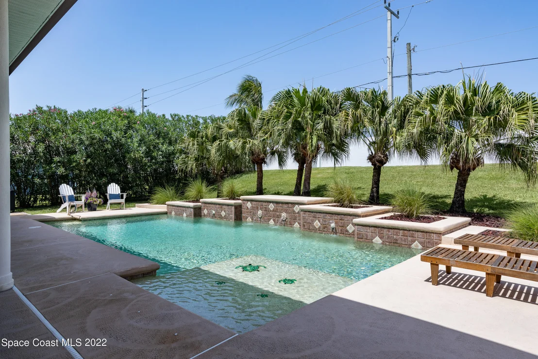Photo of 207 Loggerhead Drive