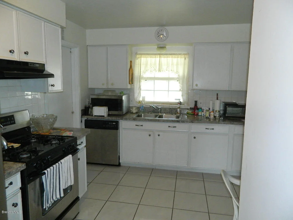 Photo of 1367 Estridge Drive