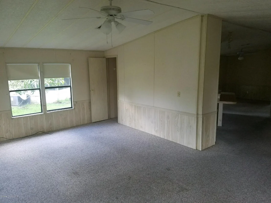 Photo of 4450 Twin Lakes Drive