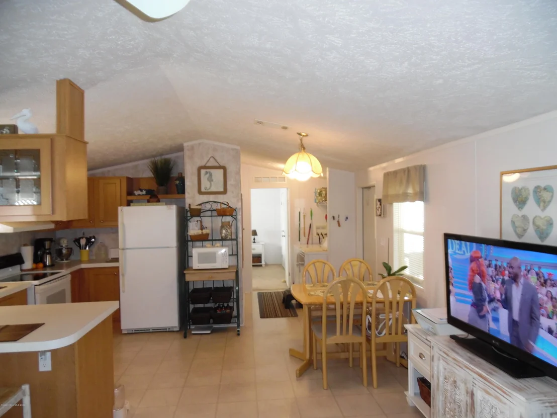 Photo of 327 Pineapple Street