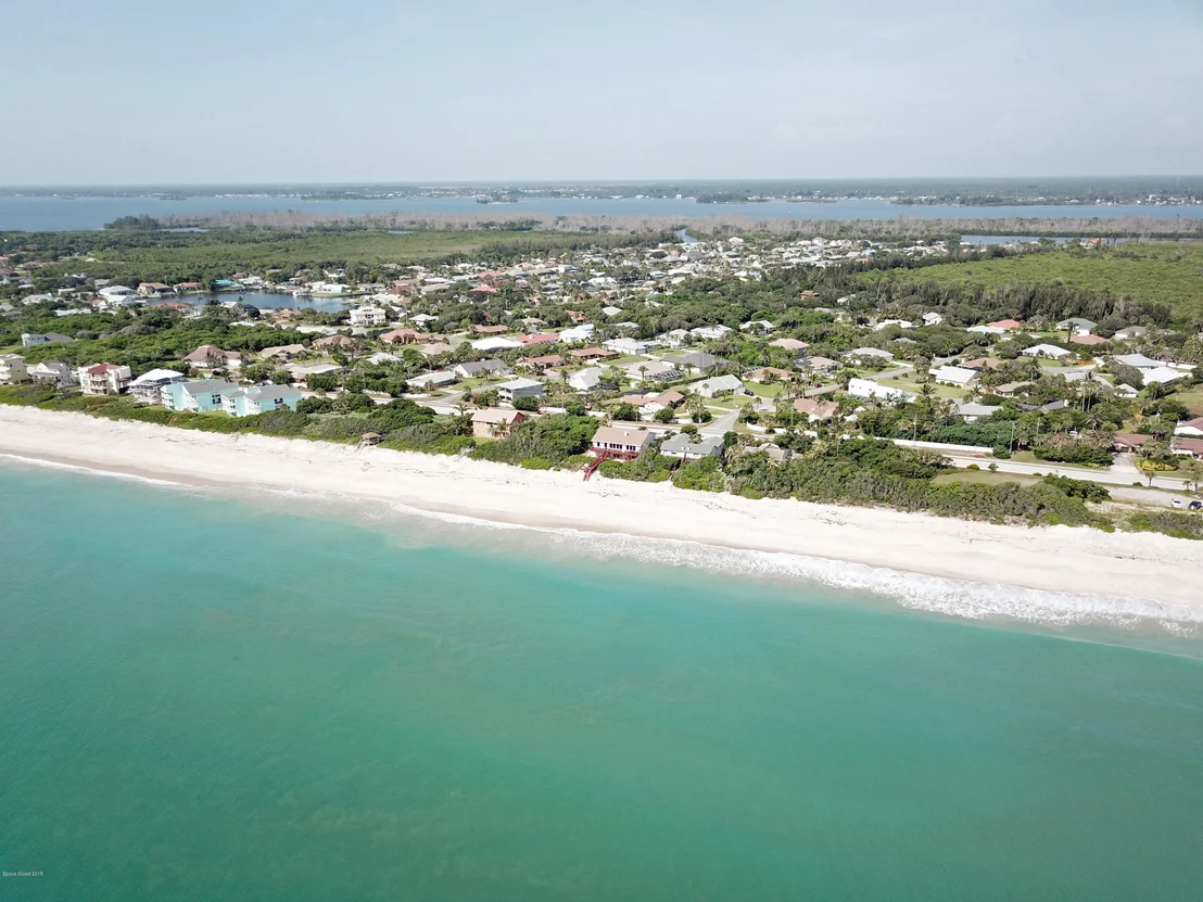 Photo of 7091 Highway A1a