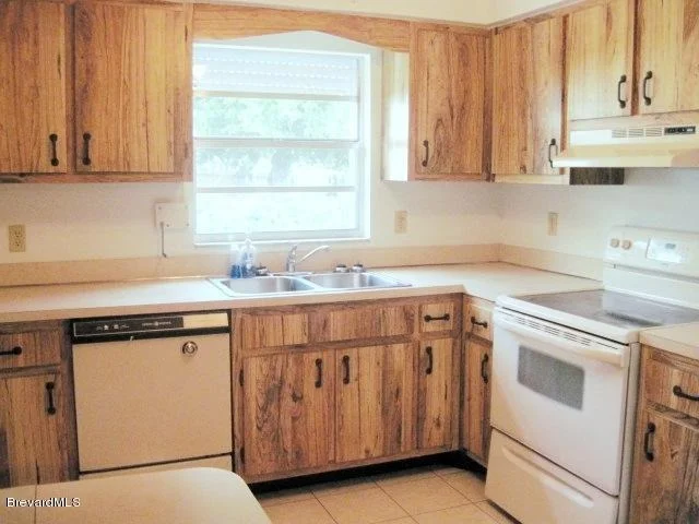 Photo of 2175 Cherrywood Drive