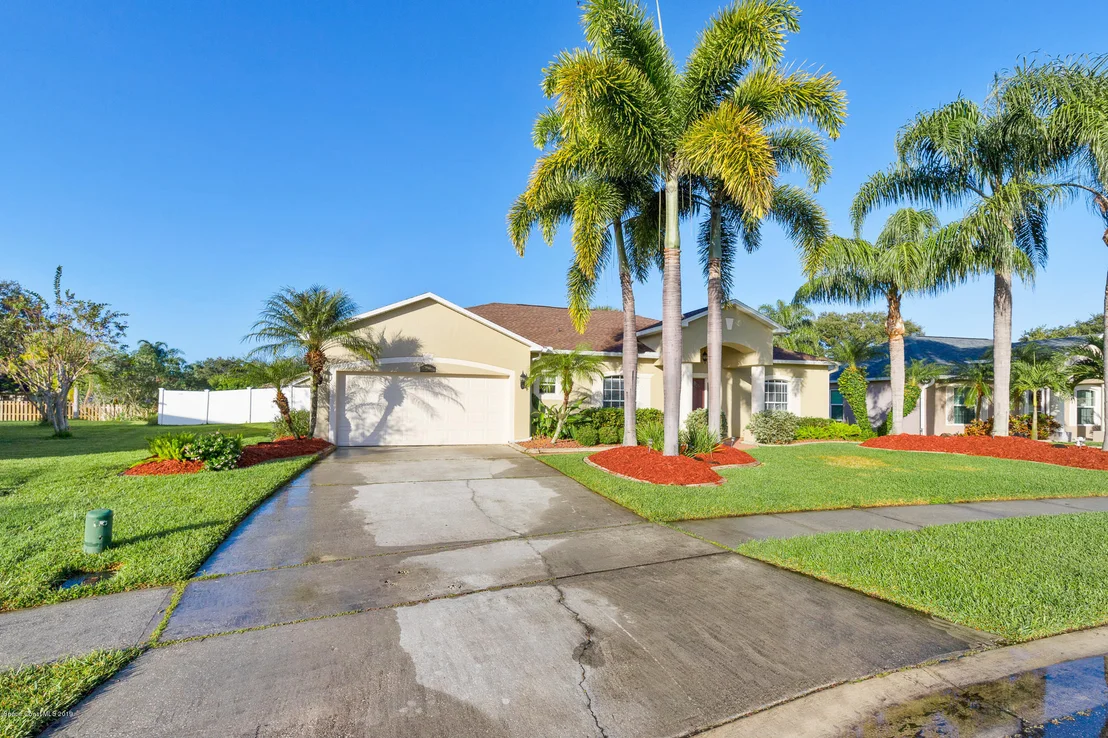 Photo of 1023 Del Mar Circle