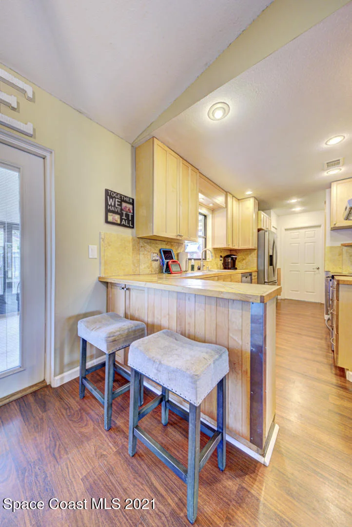Photo of 6405 Manila Drive