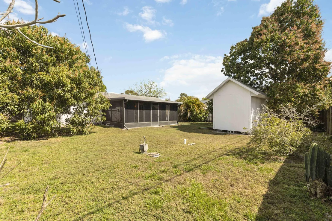 Photo of 2591 King Richard Road