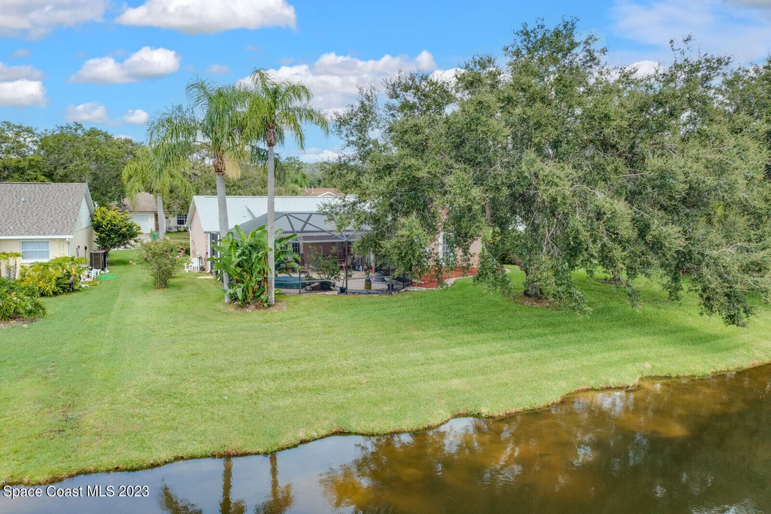 Photo of 3309 Lake View Circle