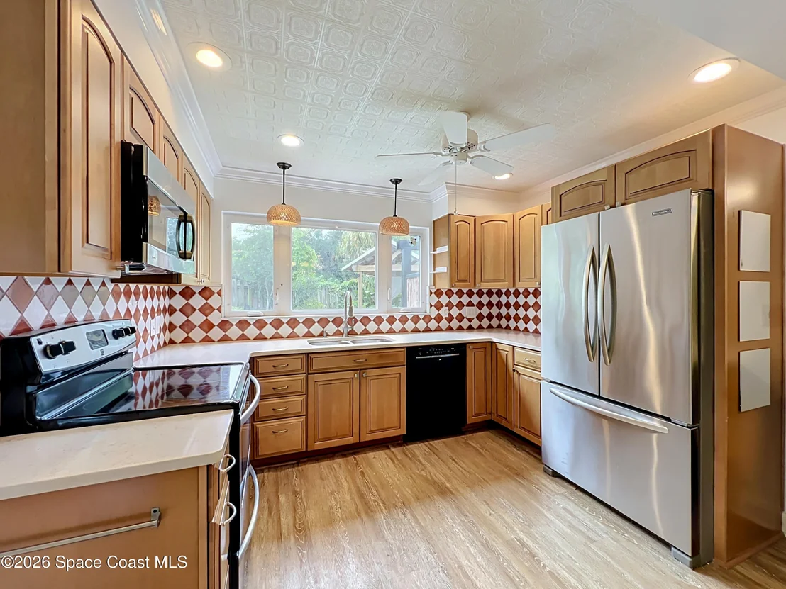 Photo of 645 Orange Court