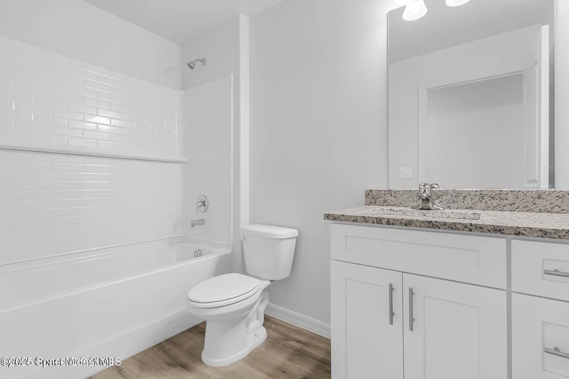 Photo of 430 Scanlon Road