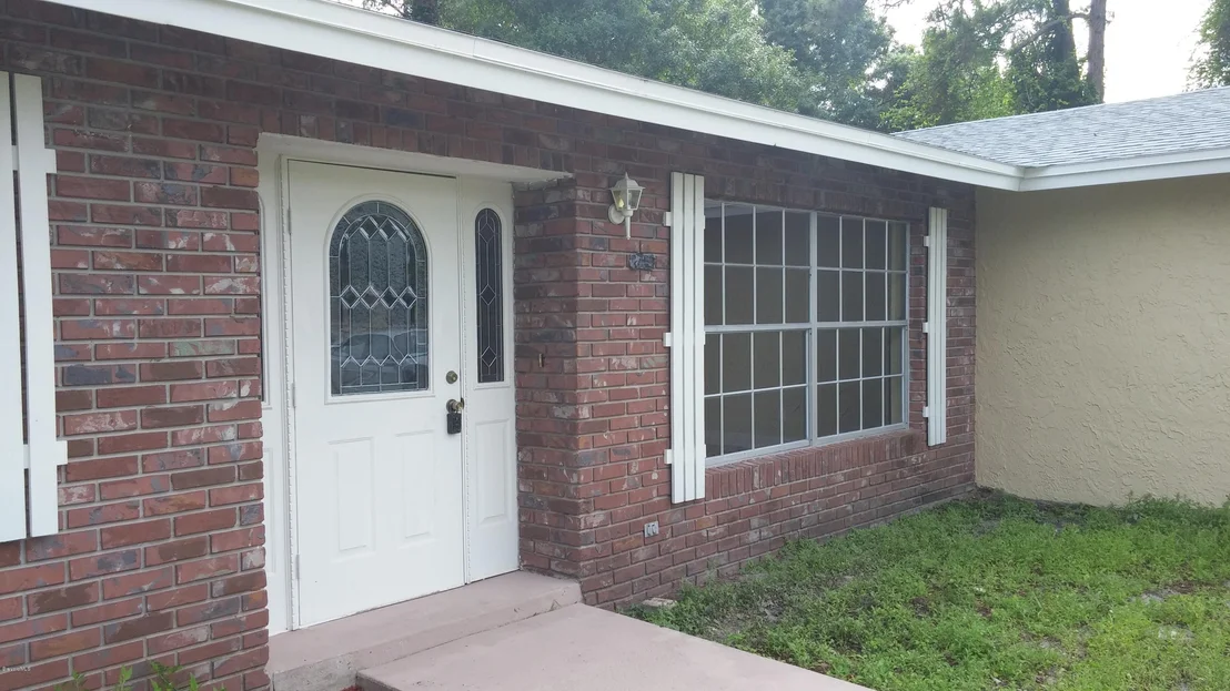 Photo of 7545 Sheridan Road