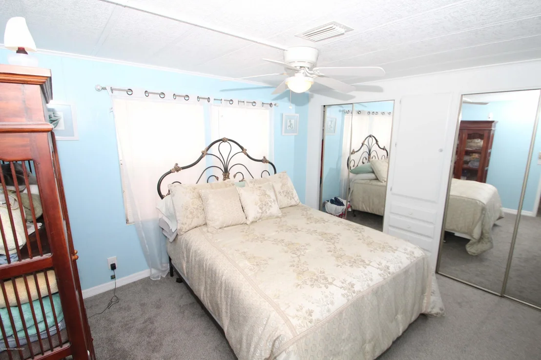 Photo of 526 Jennifer Circle