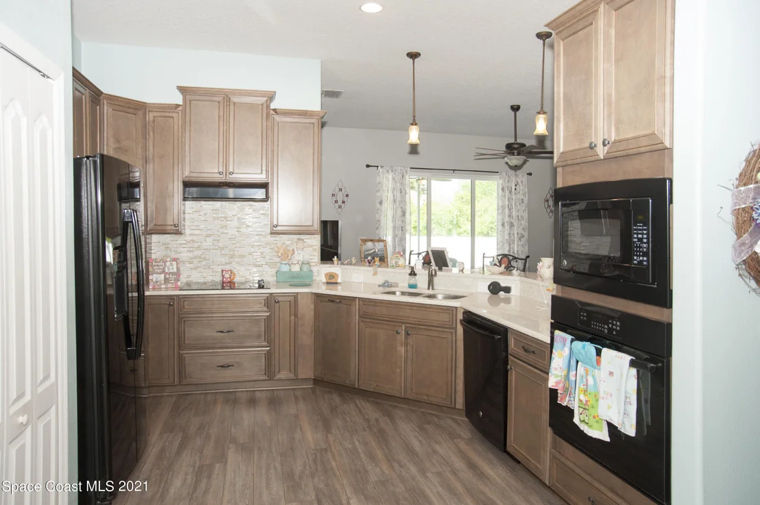 Photo of 3188 Constellation Drive