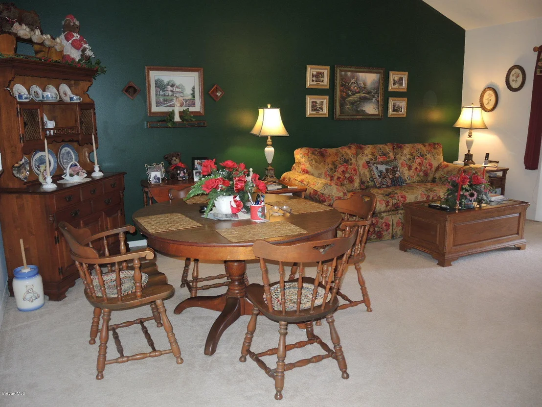 Photo of Unit 6 at 3045 Clearlake Drive
