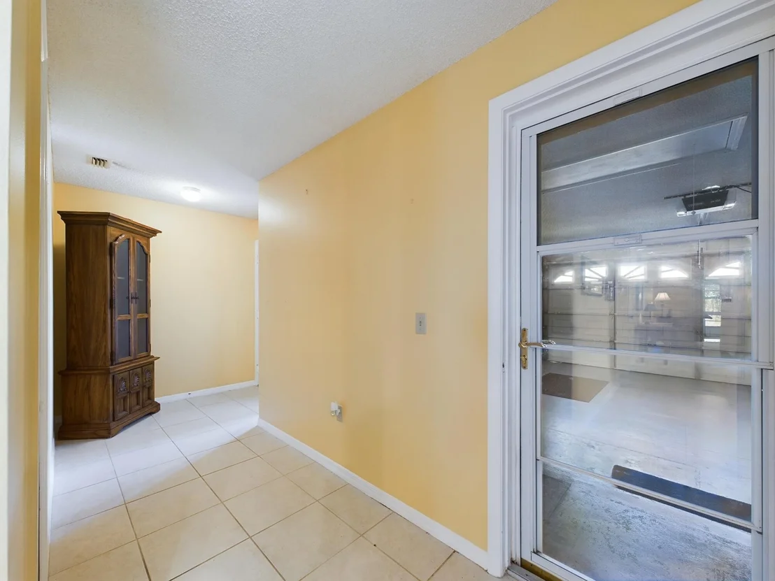 Photo of 2221 Breezy Circle