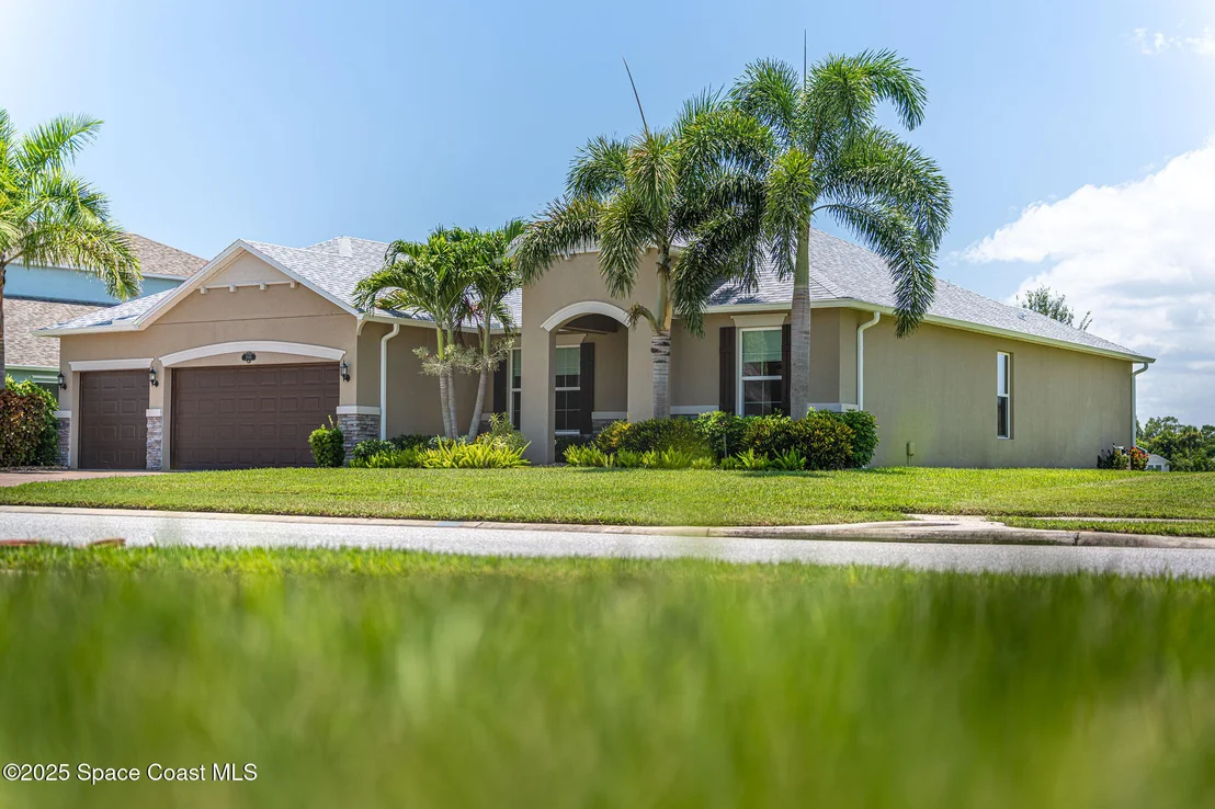 Photo of 2003 Killian Drive NE