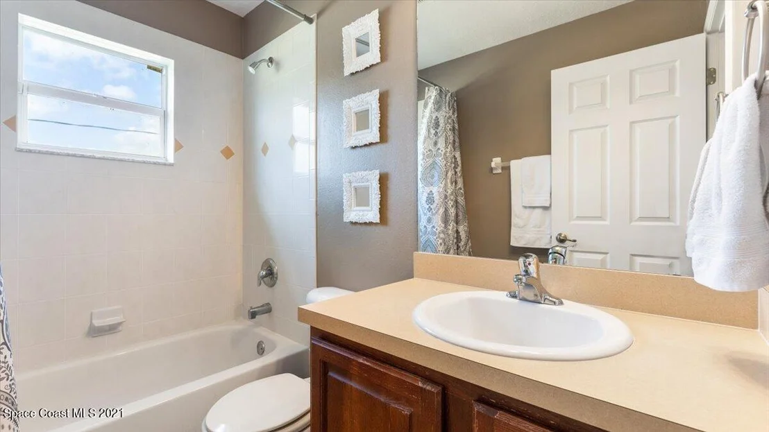 Photo of 6065 Grissom Parkway