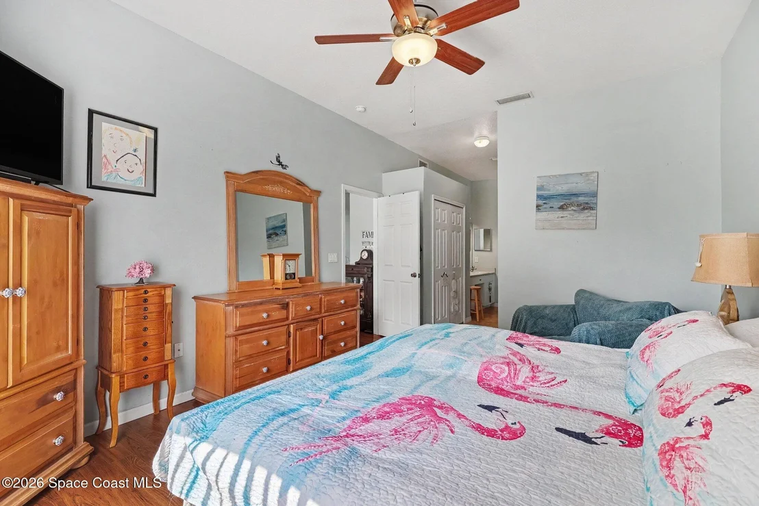 Photo of 6890 Caliph Avenue