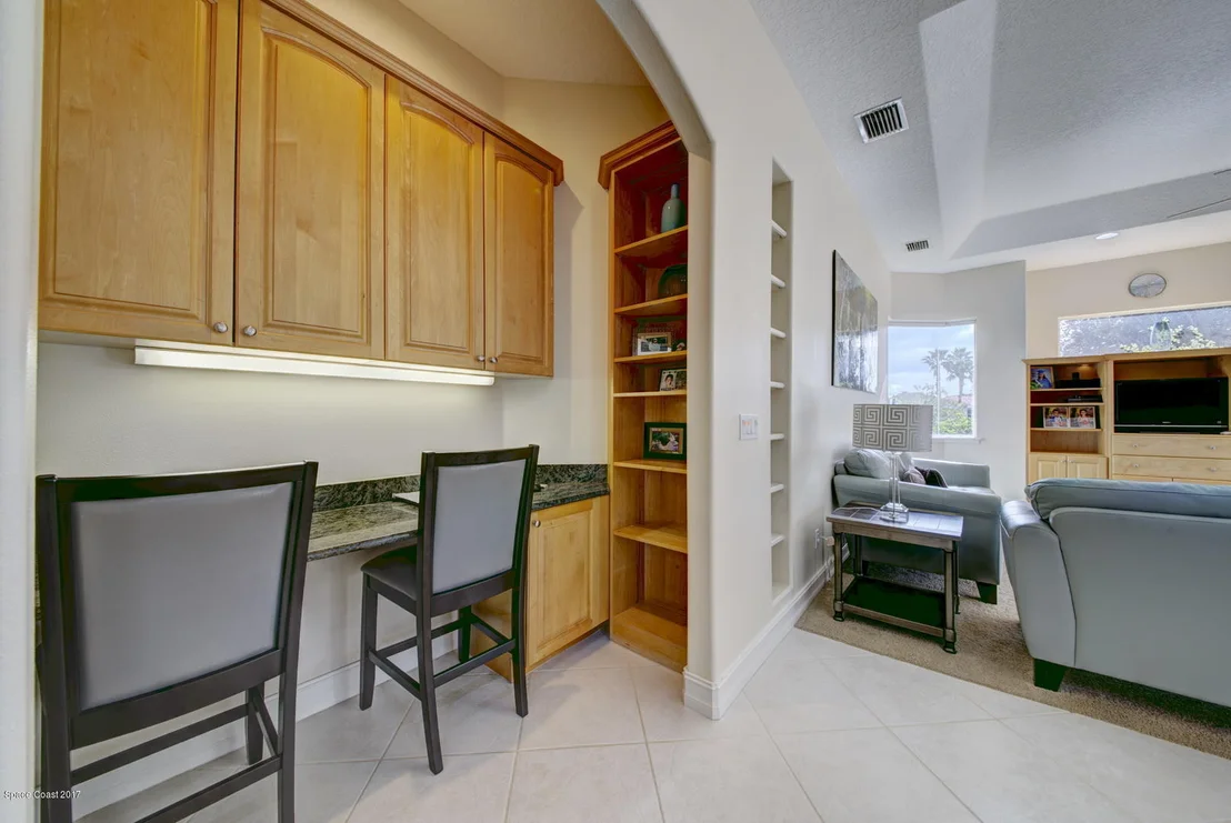 Photo of 1021 Stratford Place