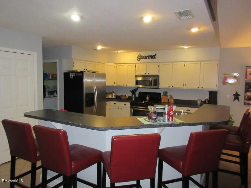 Photo of 1854 Thesy Drive