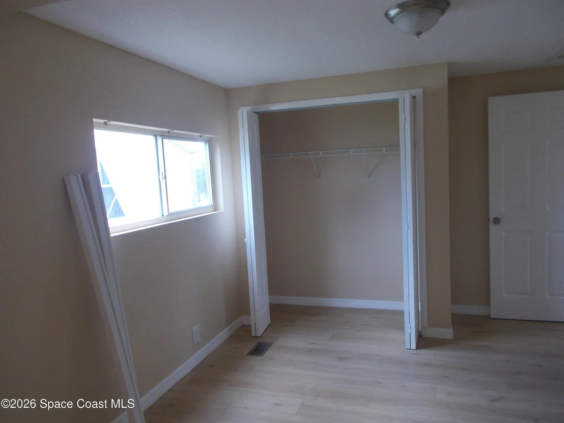 Photo of 932 Cashew Circle W