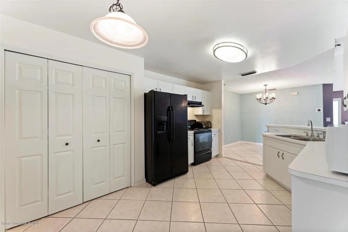 Photo of 6554 Bamboo Avenue