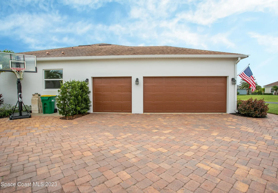 Photo of 3677 Province Drive