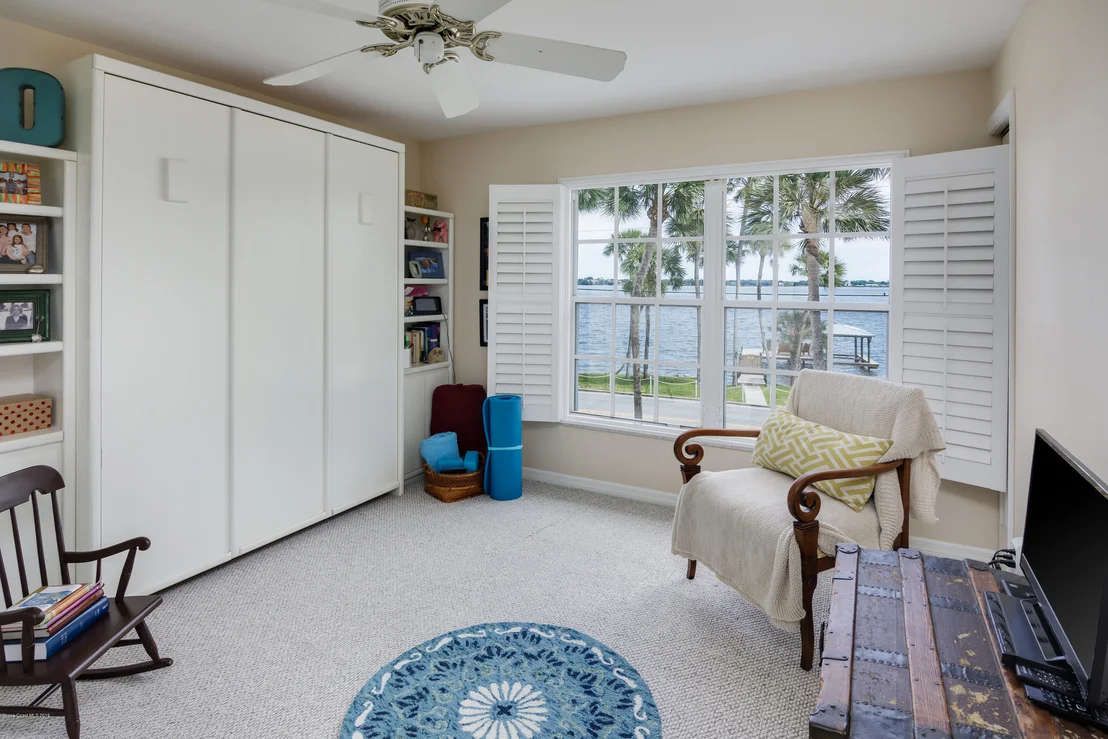 Photo of 415 Rockledge Drive