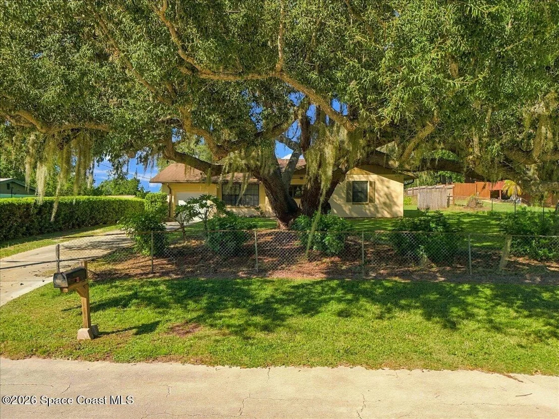 Photo of 4110 Pecan Street