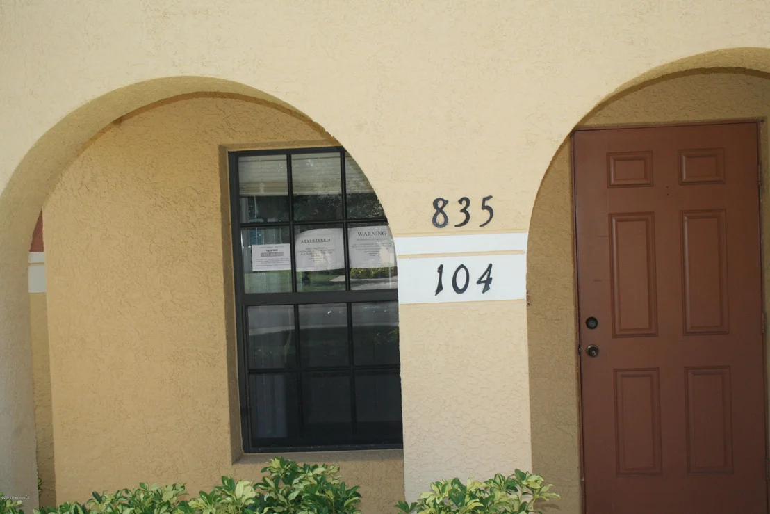 Photo of Unit 104 at 835 Luminary Circle
