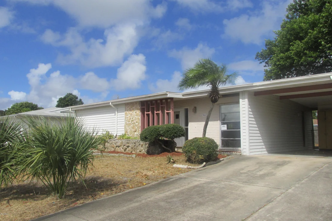 Photo of 744 NE Bianca Drive